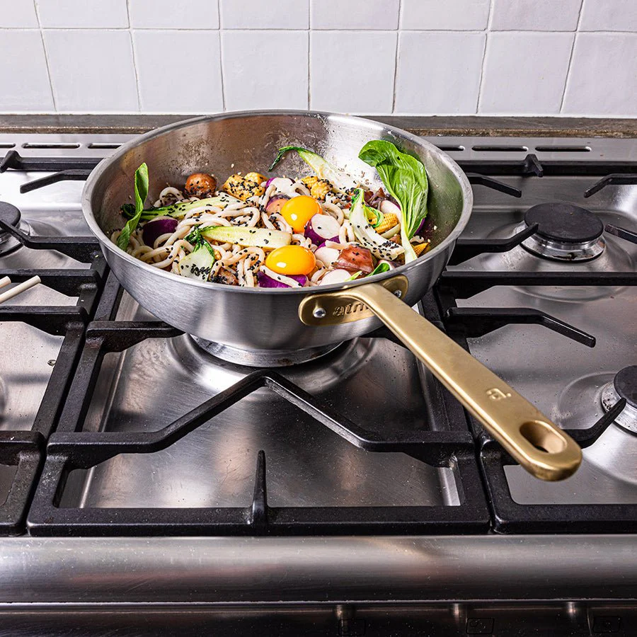 The Wok en inox, manche doré - 24 cm (Édition limitée) - Image 3